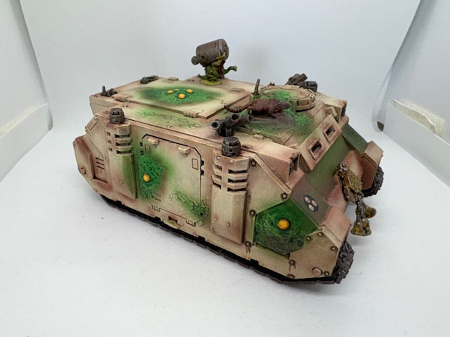 Warhammer 40k - Death Guard - Chaos Rhino (USED) (1)