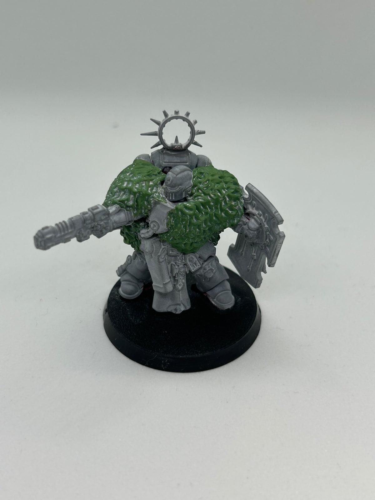 Lieutenant with Storm Shield (USED) - Games Workshop - Card Brawlers | Quebec | Canada |