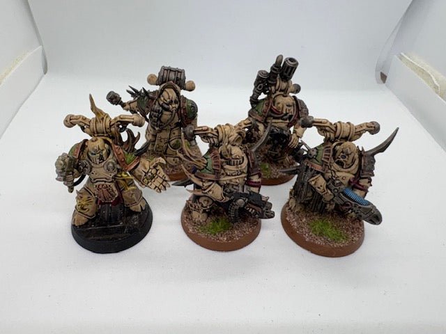 Warhammer 40k - Death Guard - Plague Marines (USED) (2) - Card Brawlers